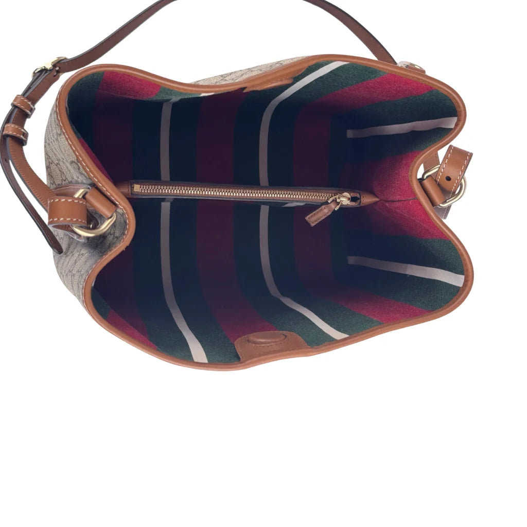 GUCCI – MEDIUM BUCKET BAG WITH GG EMBLEM